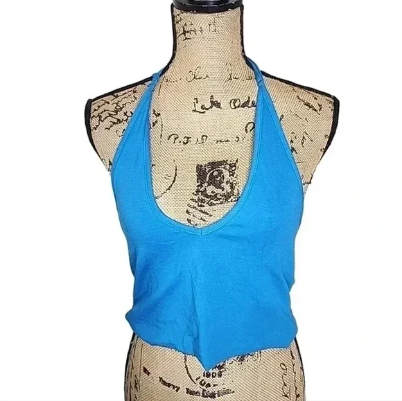 Nwt! Fashion Nova Cropped Halter top. Large - Picture 2 of 7
